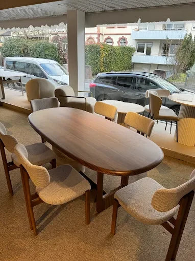 Showroom Speyer – Esstische und Stühle